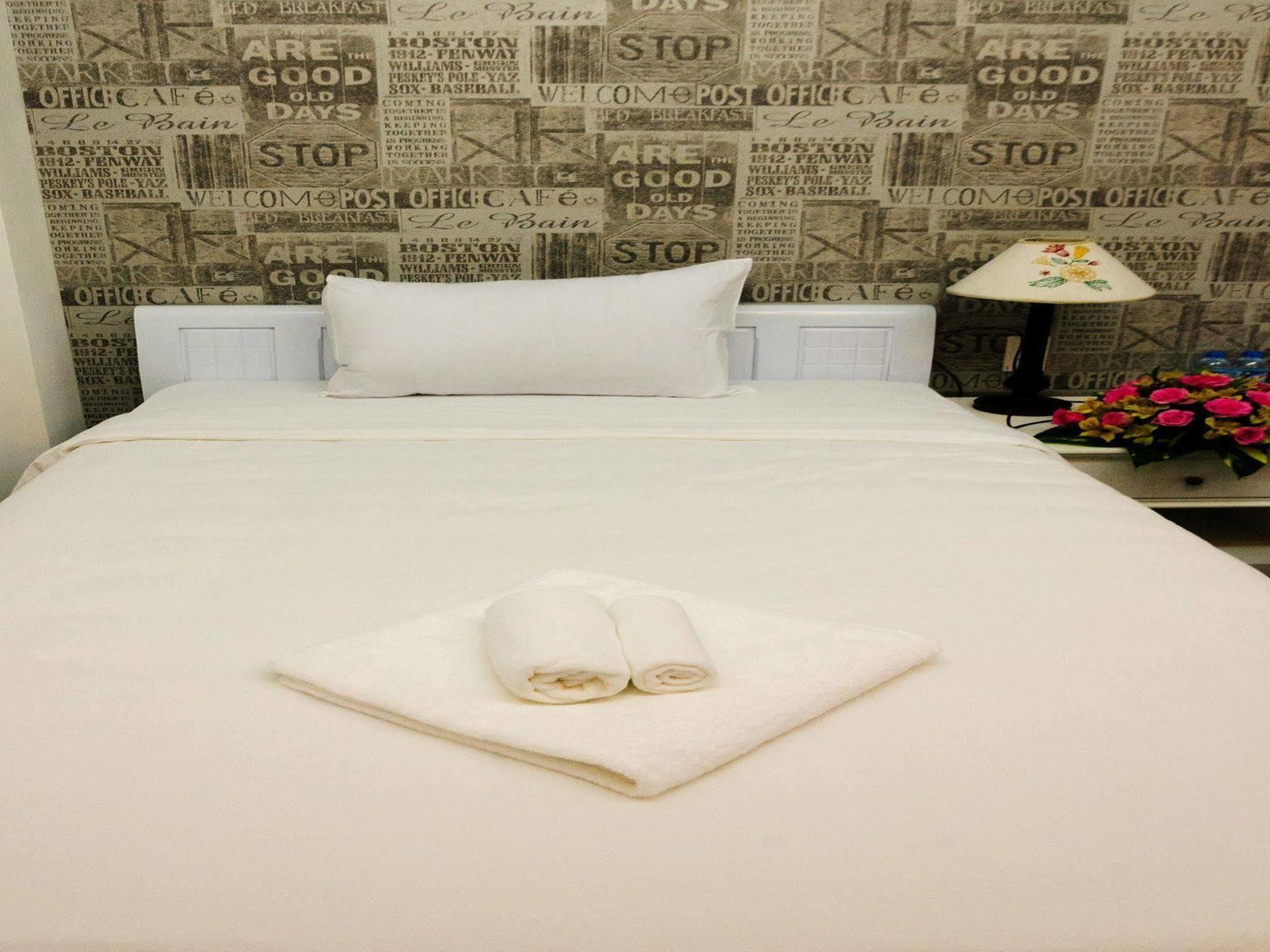 Danang Center Hotel Екстериор снимка