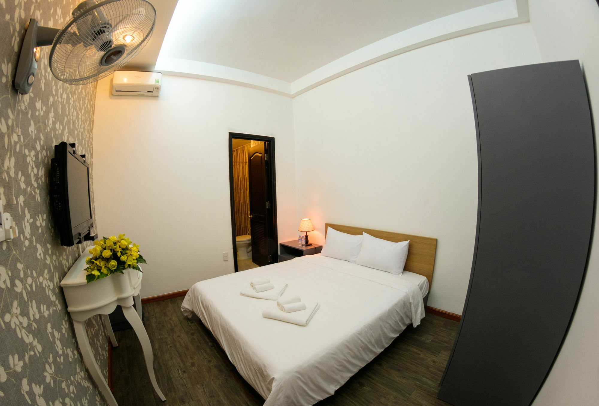 Danang Center Hotel Екстериор снимка